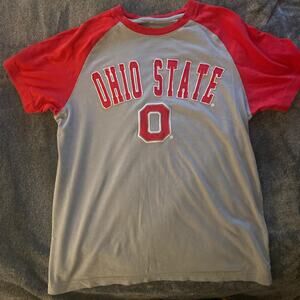 Ohio State Embroidered print Buckeyes grey and red t-shirt center logo  Size M